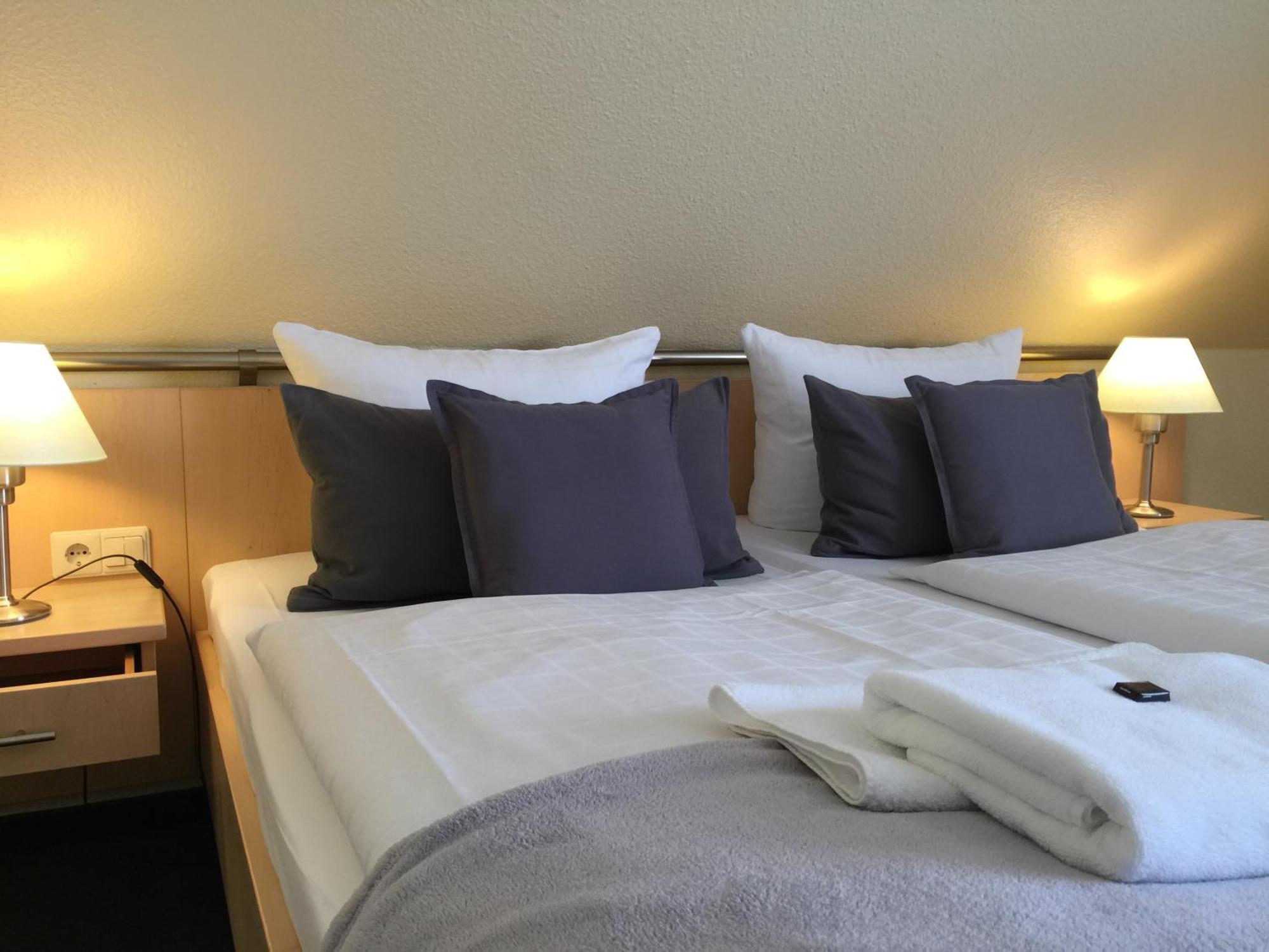 Hotel & Restaurant Zum Kap Arkona Putgarten Екстер'єр фото