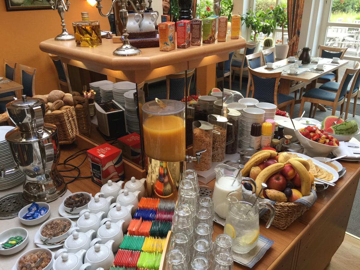 Hotel & Restaurant Zum Kap Arkona Putgarten Екстер'єр фото